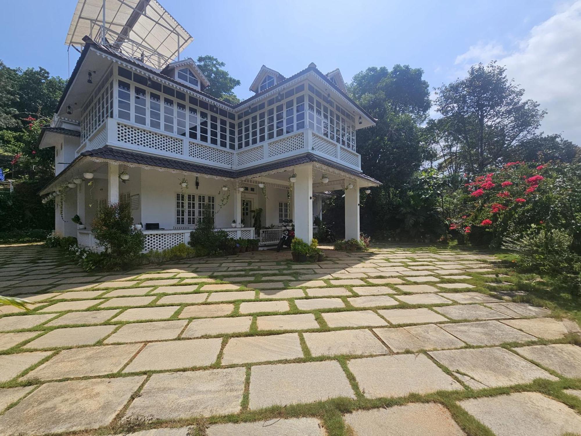 Padikkal Bungalow Vythiri Buitenkant foto